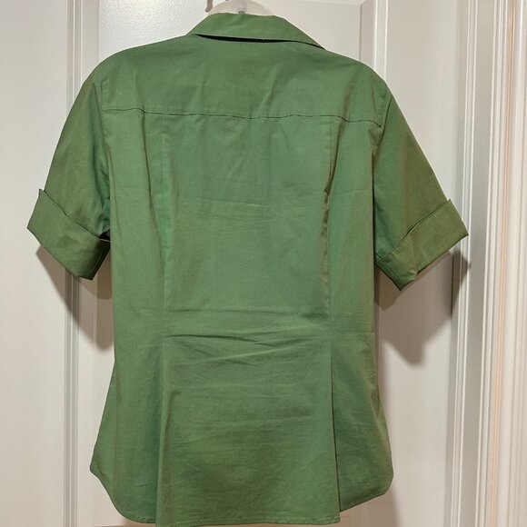 Ann Taylor Loft Button Down w/Cuffed Short Sleeves, Slim Fit Blouse, Size 10 - Picture 5 of 6